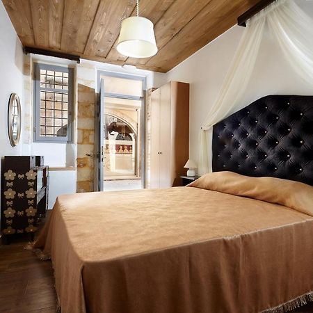 Casa Perla Suites Ханья Экстерьер фото